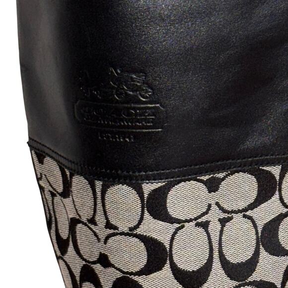 Coach Chrissi Logo Embossed Black Riding Boots Size 7.5 - Picture 7 of 7